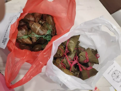 10 Pcs Traditional Nyonya Rice Dumpling 粽子 Bak Zhang (3 Free Sample Packs) photo review